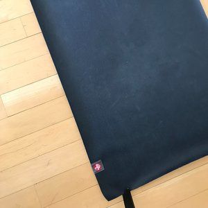 Manduka Eko Superlite Travel Yoga Mat / Blue
